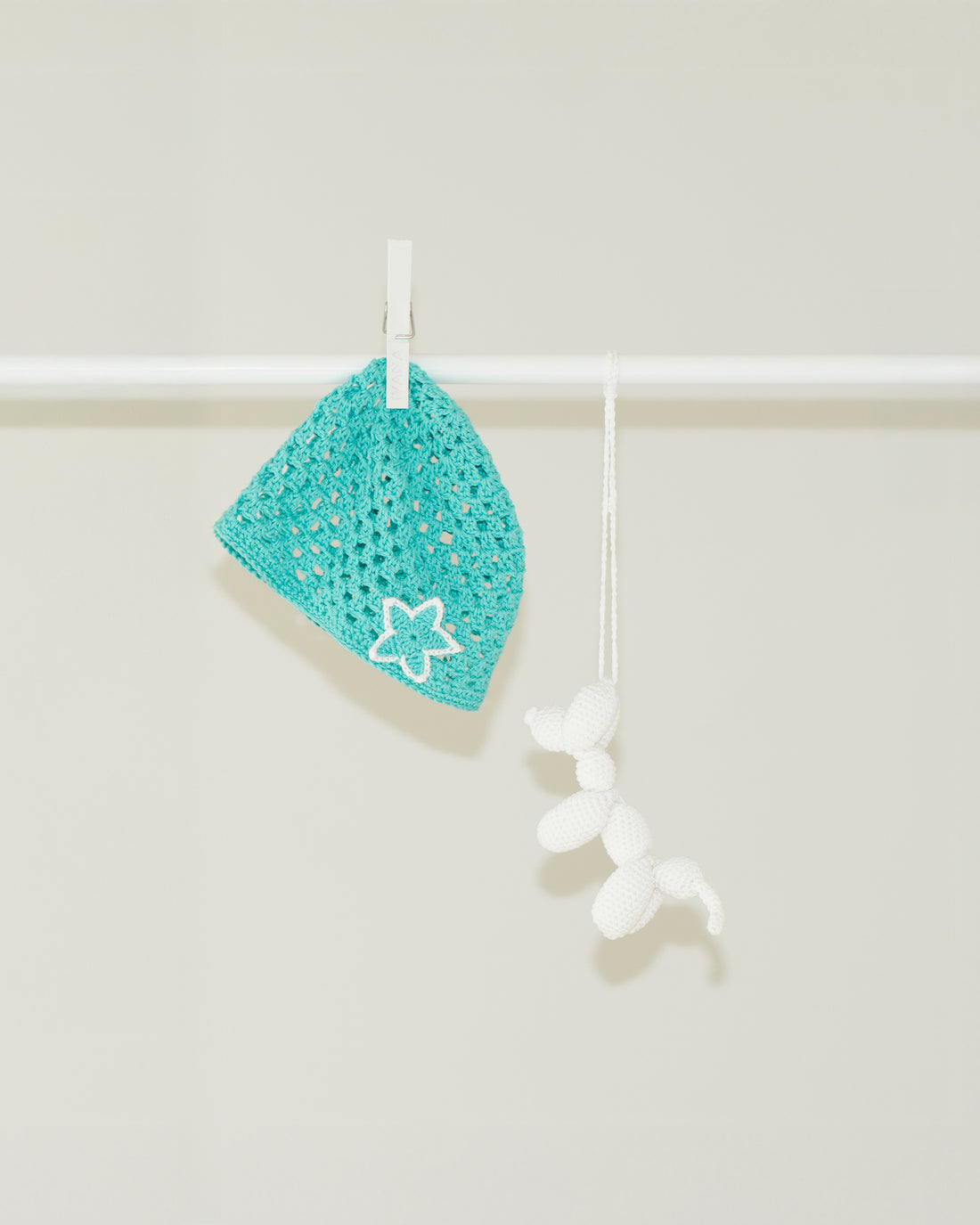 THE MESH CAP KIT + the balloon dog